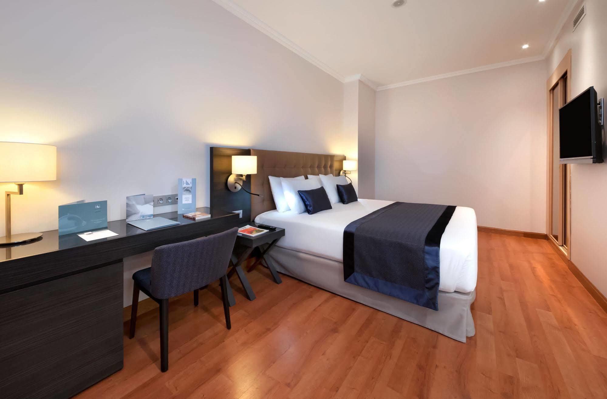 Eurostars Madrid Foro Hotell Tres Cantos Eksteriør bilde